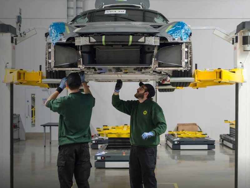 Technician Lotus